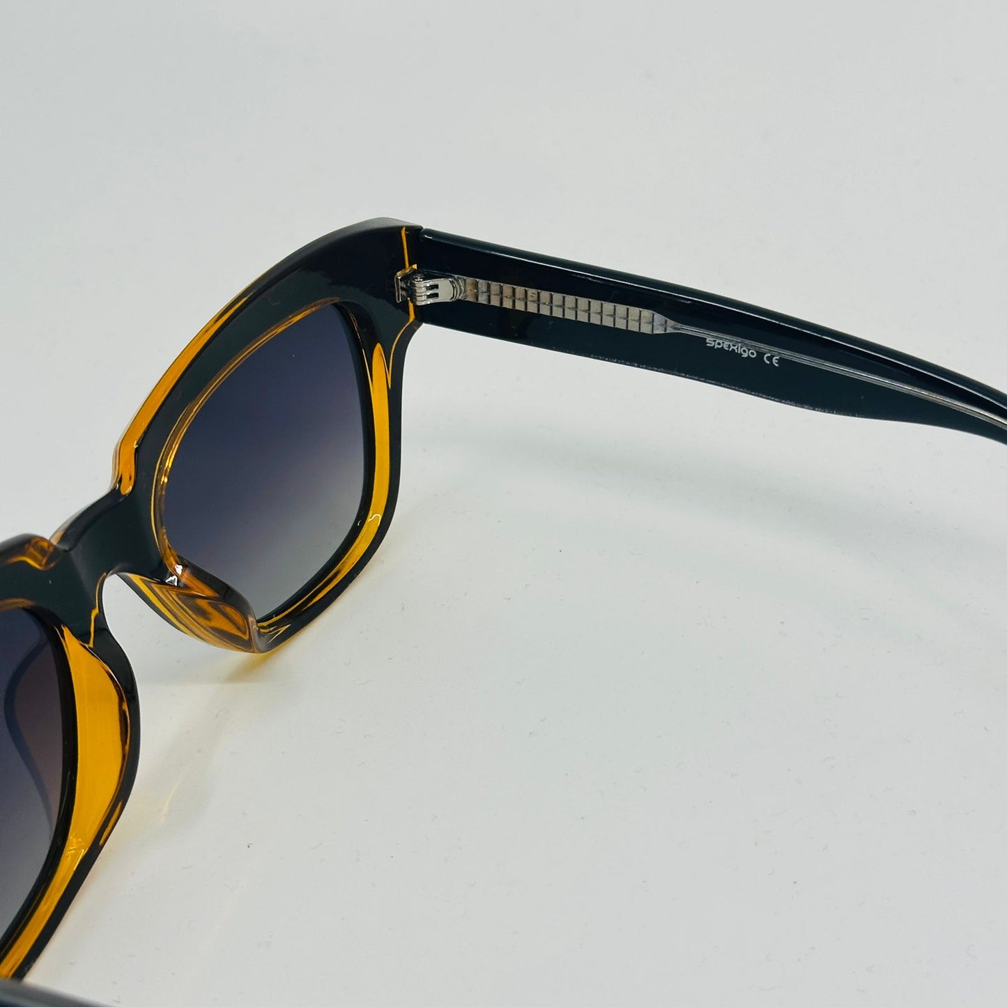 Peaky | Polarized Sunglasses - SPX2202